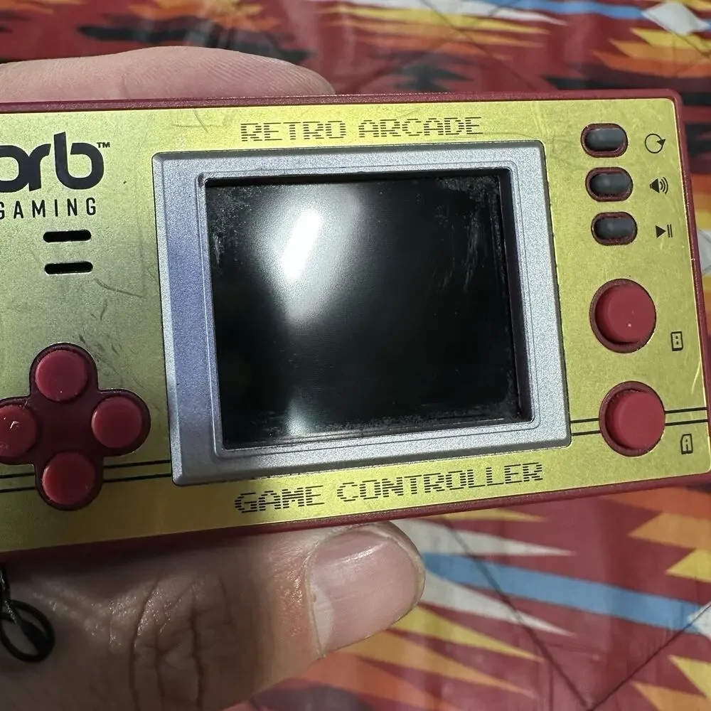Orb Gaming Retro Arcade Handheld Console 8-Bit Thumbs Up! Model 8059 TESTED!